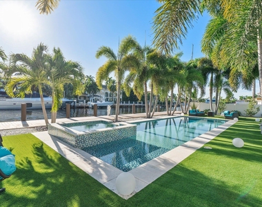 207 Royal Palm Drive - Photo Thumbnail 81