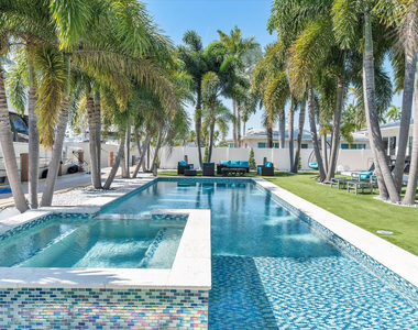 207 Royal Palm Drive - Photo Thumbnail 63