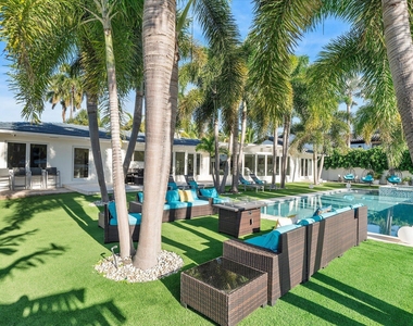 207 Royal Palm Drive - Photo Thumbnail 74