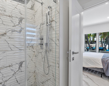 207 Royal Palm Drive - Photo Thumbnail 54
