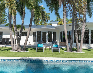 207 Royal Palm Drive - Photo Thumbnail 61