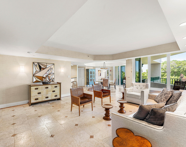 100 Se 5th Avenue - Photo Thumbnail 5
