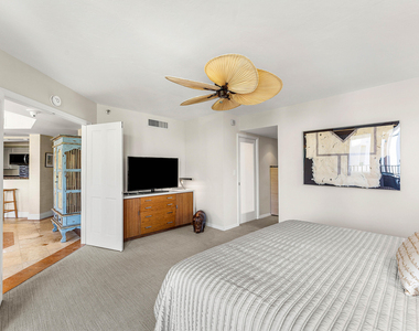 100 Se 5th Avenue - Photo Thumbnail 23