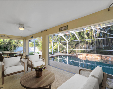 4209 Sw Mcclellen Street - Photo Thumbnail 2