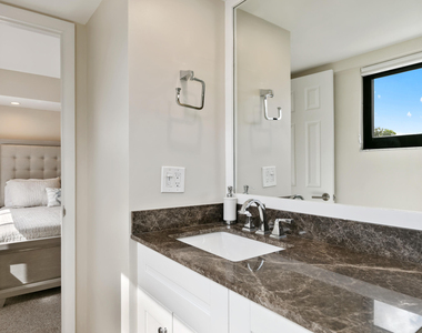 665 Se 21st Avenue - Photo Thumbnail 32