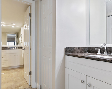 665 Se 21st Avenue - Photo Thumbnail 25