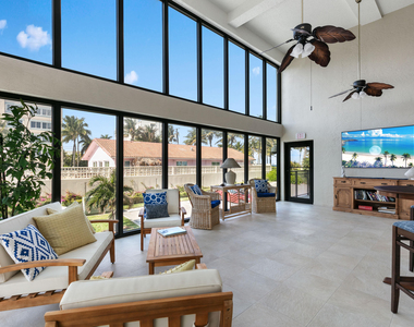 665 Se 21st Avenue - Photo Thumbnail 43