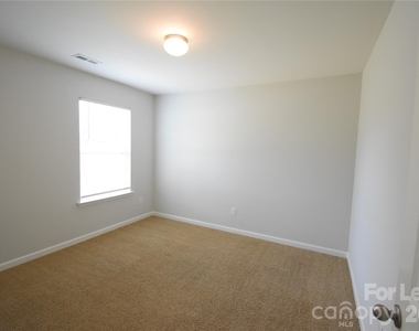 3993 Potts Grove Place - Photo Thumbnail 21