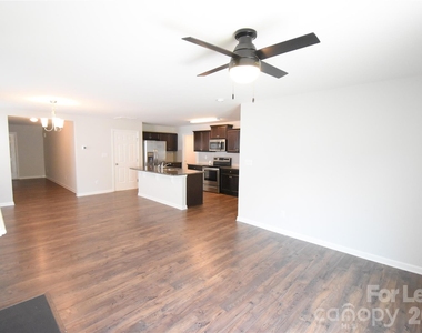 3993 Potts Grove Place - Photo Thumbnail 8