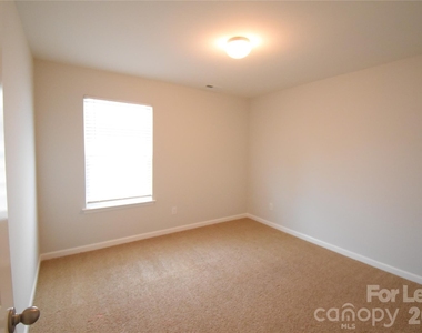 3993 Potts Grove Place - Photo Thumbnail 20
