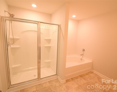 3993 Potts Grove Place - Photo Thumbnail 16