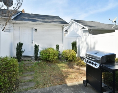 8643 Beaver Creek Drive - Photo Thumbnail 32