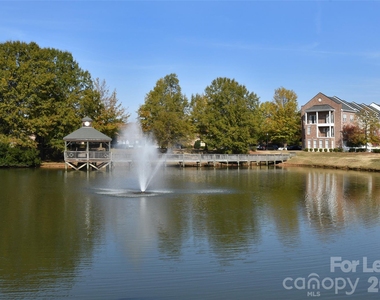8643 Beaver Creek Drive - Photo Thumbnail 34
