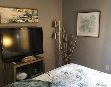 2465 Nw 33rd Street - Photo Thumbnail 9