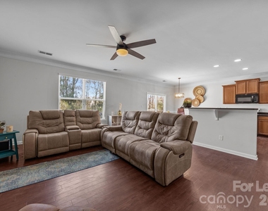2707 Hunters Moon Lane - Photo Thumbnail 2