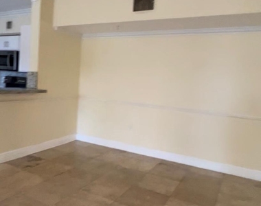 2494 Centergate Drive - Photo Thumbnail 23