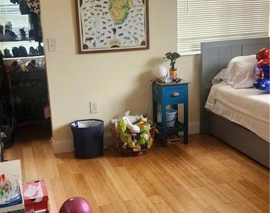 2494 Centergate Drive - Photo Thumbnail 17