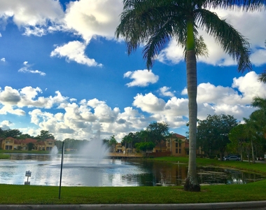 4863 Via Palm Lakes - Photo Thumbnail 36