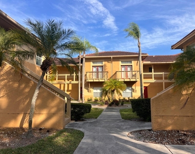 4863 Via Palm Lakes - Photo Thumbnail 37