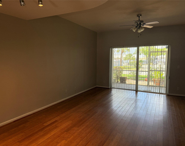 5295 Jamboree Place - Photo Thumbnail 11