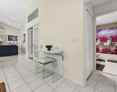 2241 Soundings Court - Photo Thumbnail 25