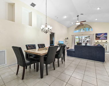 2241 Soundings Court - Photo Thumbnail 6