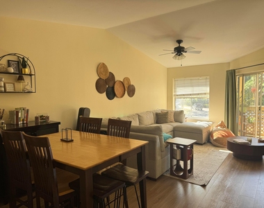 4807 Via Palm Lakes - Photo Thumbnail 8