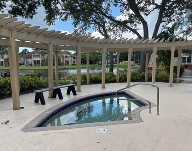 4807 Via Palm Lakes - Photo Thumbnail 37