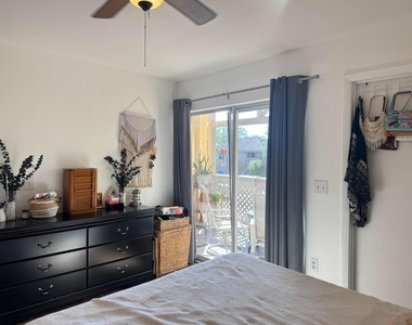4807 Via Palm Lakes - Photo Thumbnail 12