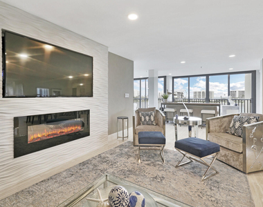 19800 Sandpointe Bay Drive - Photo Thumbnail 10