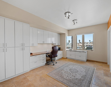 791 Mandalay Beach Road - Photo Thumbnail 33