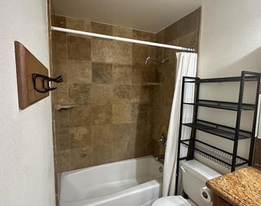 325 Princeton Street - Photo Thumbnail 14