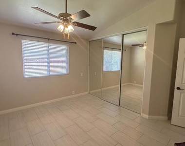 325 Princeton Street - Photo Thumbnail 10