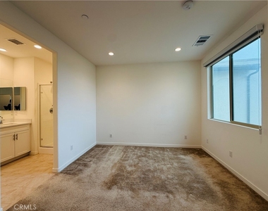 4130 E Malagon Privado - Photo Thumbnail 5
