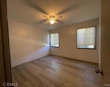2544 N Brighton - Photo Thumbnail 15