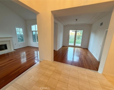 3702 Avenida Callada - Photo Thumbnail 3