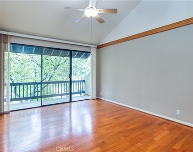 21820 Marylee Street - Photo Thumbnail 16