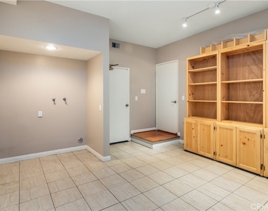 21820 Marylee Street - Photo Thumbnail 24