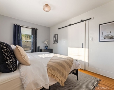 736 Redondo Avenue - Photo Thumbnail 4
