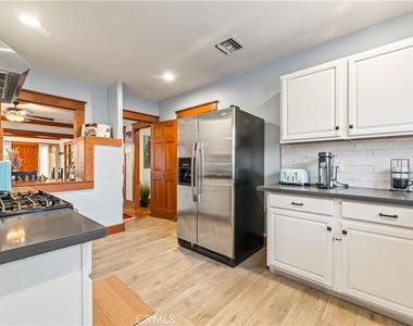 736 Redondo Avenue - Photo Thumbnail 17