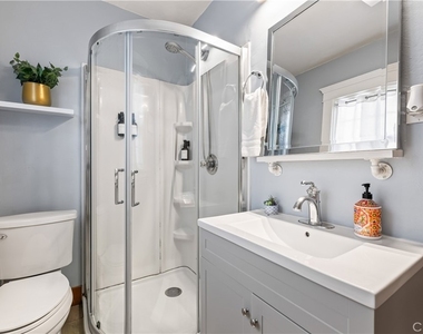 736 Redondo Avenue - Photo Thumbnail 16