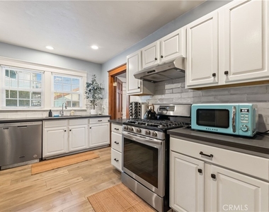 736 Redondo Avenue - Photo Thumbnail 2