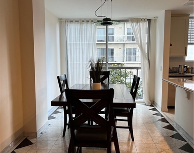 10747 Wilshire Boulevard - Photo Thumbnail 15