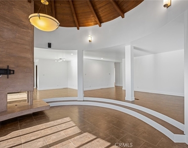 1380 W 9th - Photo Thumbnail 10