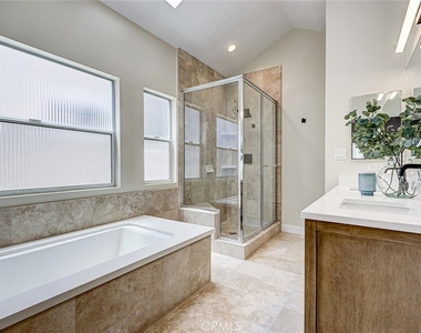 216 Monterey - Photo Thumbnail 24