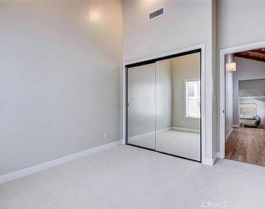 216 Monterey - Photo Thumbnail 27