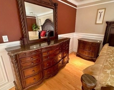 48 Jeanette Way - Photo Thumbnail 10