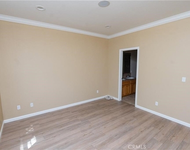 118 Montage Drive - Photo Thumbnail 18