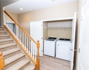 118 Montage Drive - Photo Thumbnail 37