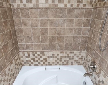 118 Montage Drive - Photo Thumbnail 11